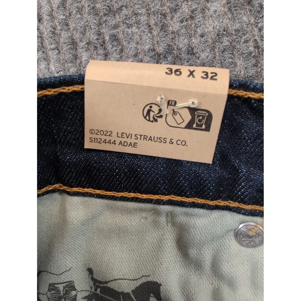 Levi's 505 Men's Regular Stretch 36x32 Dark Wash BRAND NEW